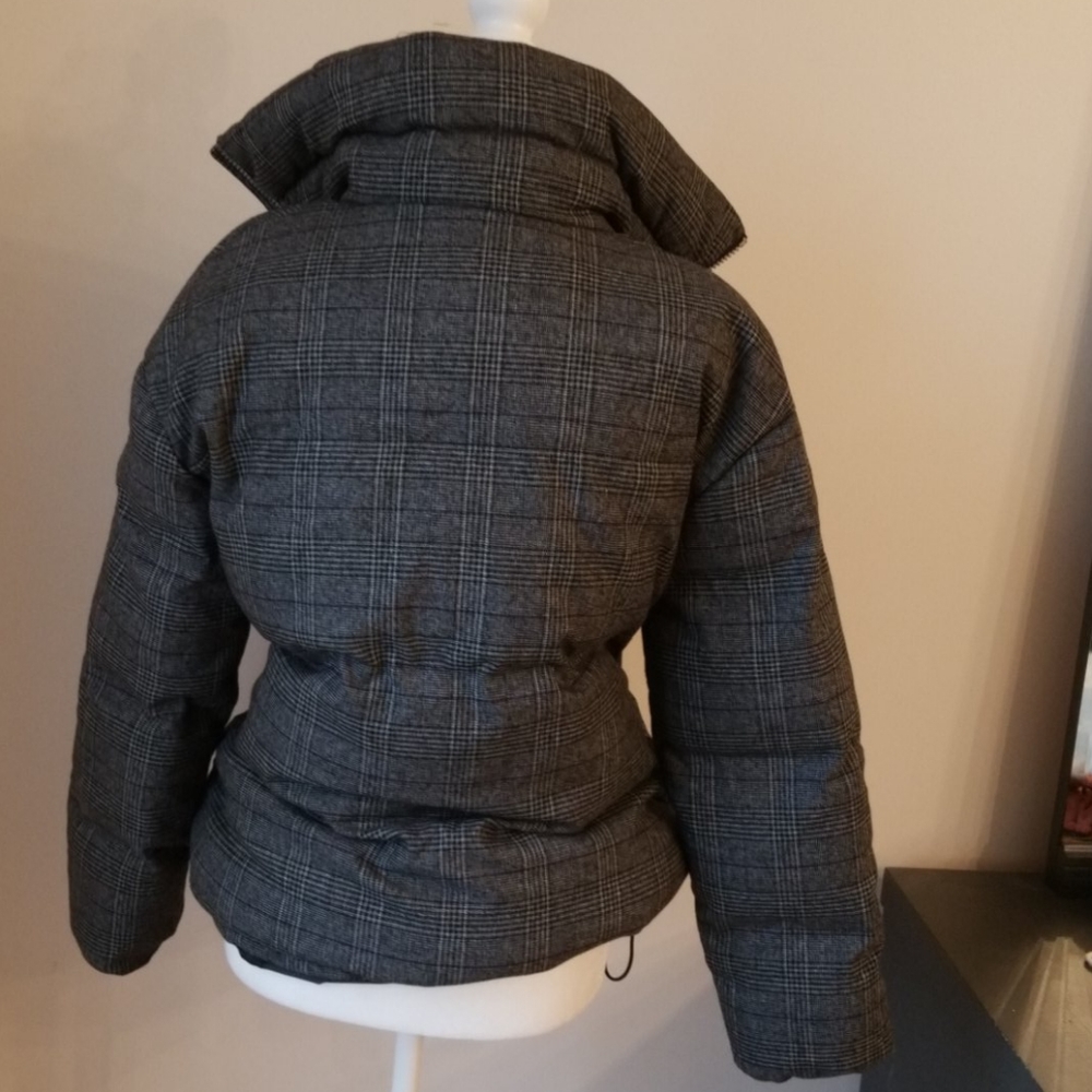 BCBG coat - Picture 4 of 4